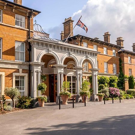 Oatlands Park Hotel Weybridge Ngoại thất bức ảnh
